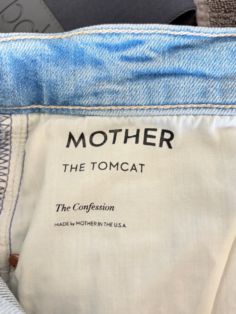 Mother Light Blue Distressed women’s Jeans - Picture 4 of 4